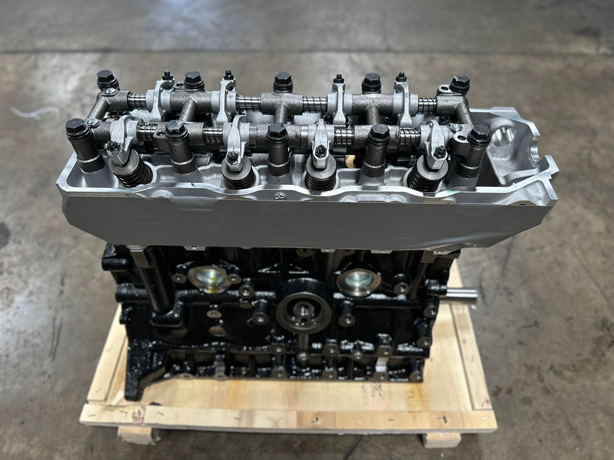 TOYOTA PICK UP 1981-1994 2.4L 22R-E 22R BRAND NEW 0 MILEAGE ENGINE 4 CIL
