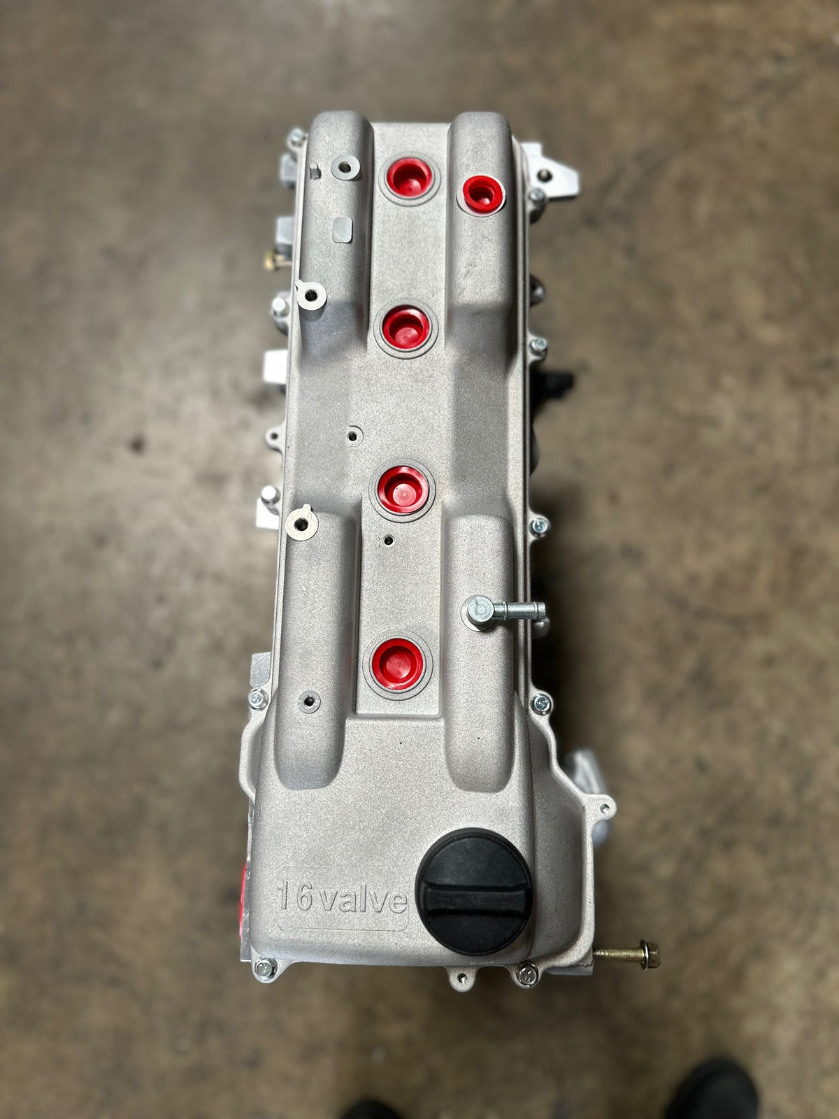 1997-2004 Toyota Tacoma / 4Runner / T100 2.7L Engine 3RZ-FE 8 Port Coil Pack and distributor – Brand New 0 Mileage Motor