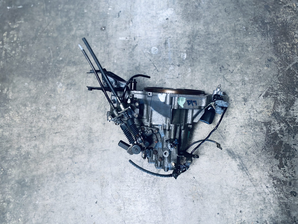 2001 - 2005 JDM Honda Civic Manual Transmission  M/T D17 D17a