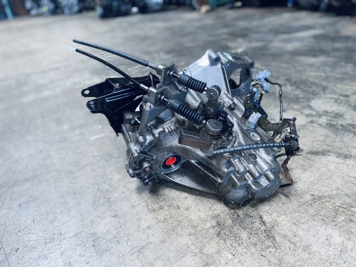 2001 - 2005 JDM Honda Civic Manual Transmission  M/T D17 D17a