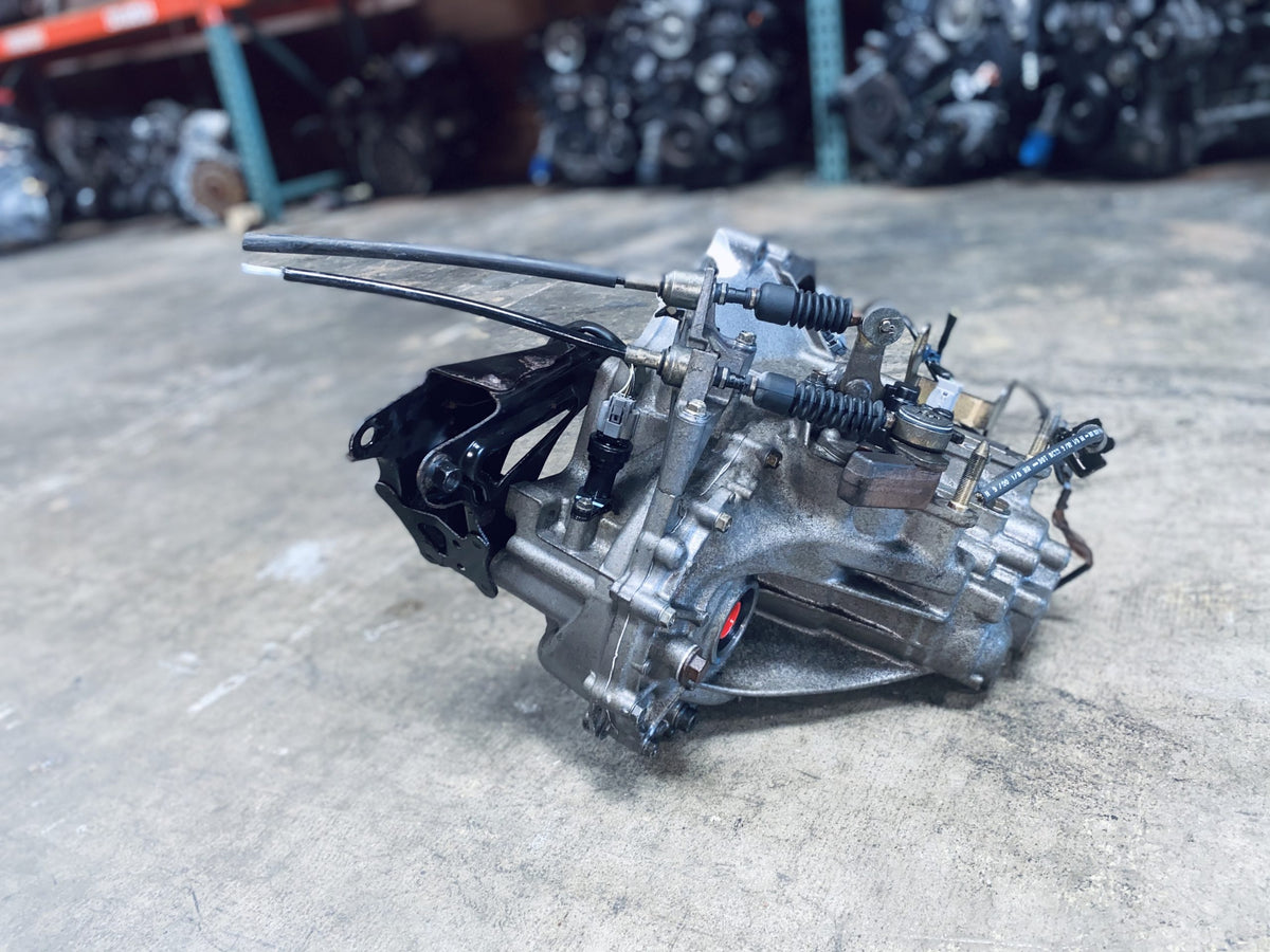 2001 - 2005 JDM Honda Civic Manual Transmission  M/T D17 D17a