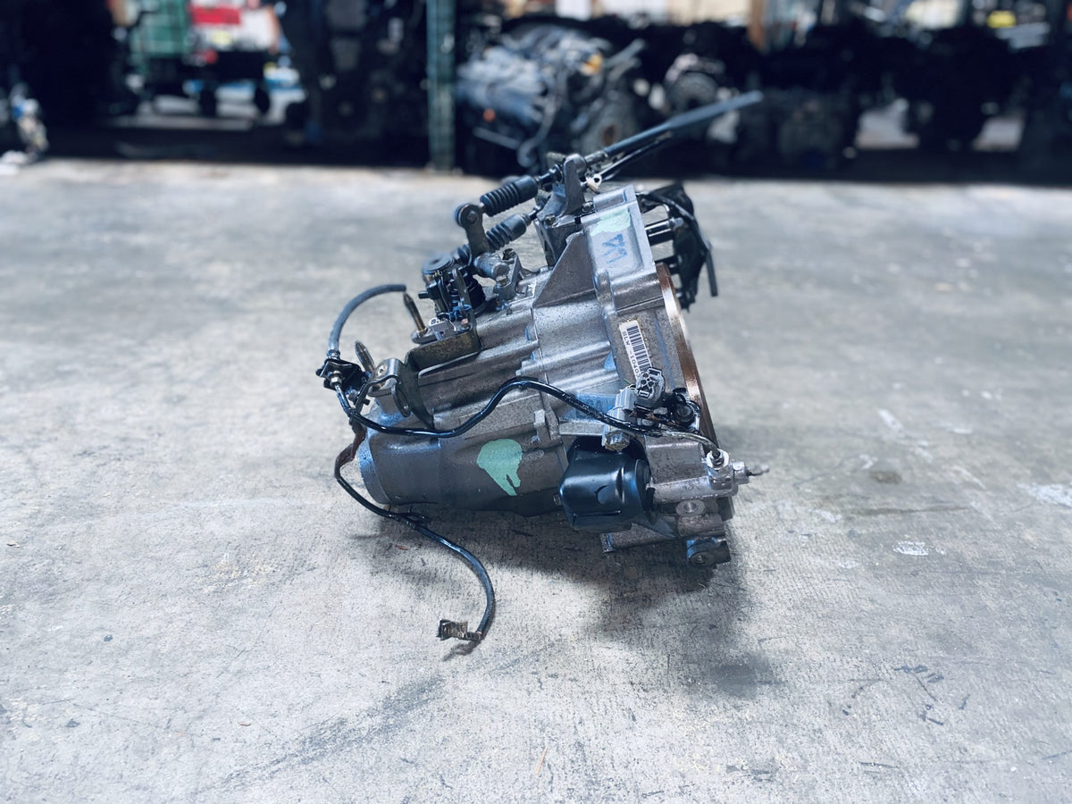 2001 - 2005 JDM Honda Civic Manual Transmission  M/T D17 D17a