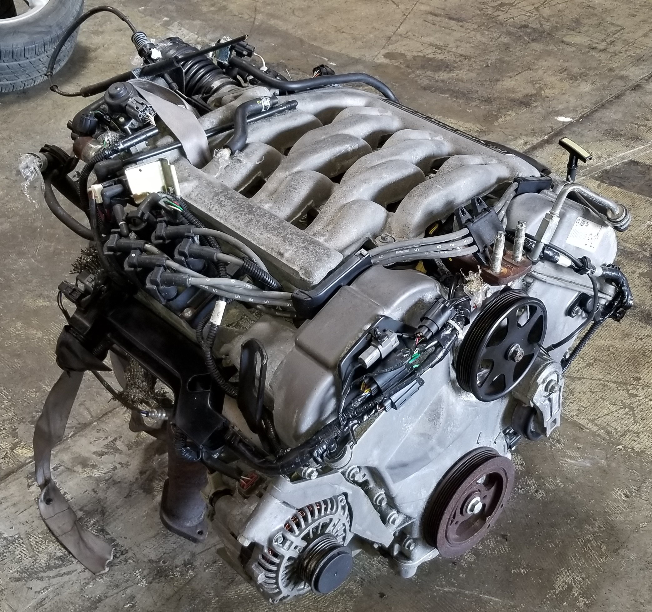 Двигатель мазда мпв бензин. Двигатель Мазда МПВ 3.0. Двигатель Мазда МПВ 2.0. Mazda MPV 3.2 двигатель. Mazda MPV 2000 2.5 мотор.